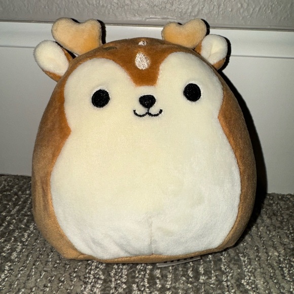 Squishmallow HTF 2019 Dawn Deer 5” NWOT - Picture 1 of 2
